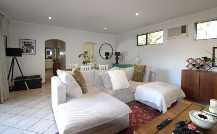 To Let 3 Bedroom Property for Rent in Somerset West Western Cape
